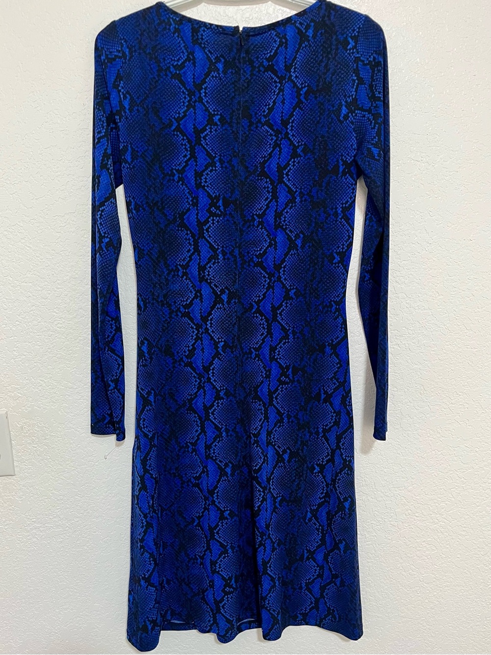Michael Kors Royal Blue Snake-Print Long-Sleeve Ruched Dress size S - Picture 5 of 6
